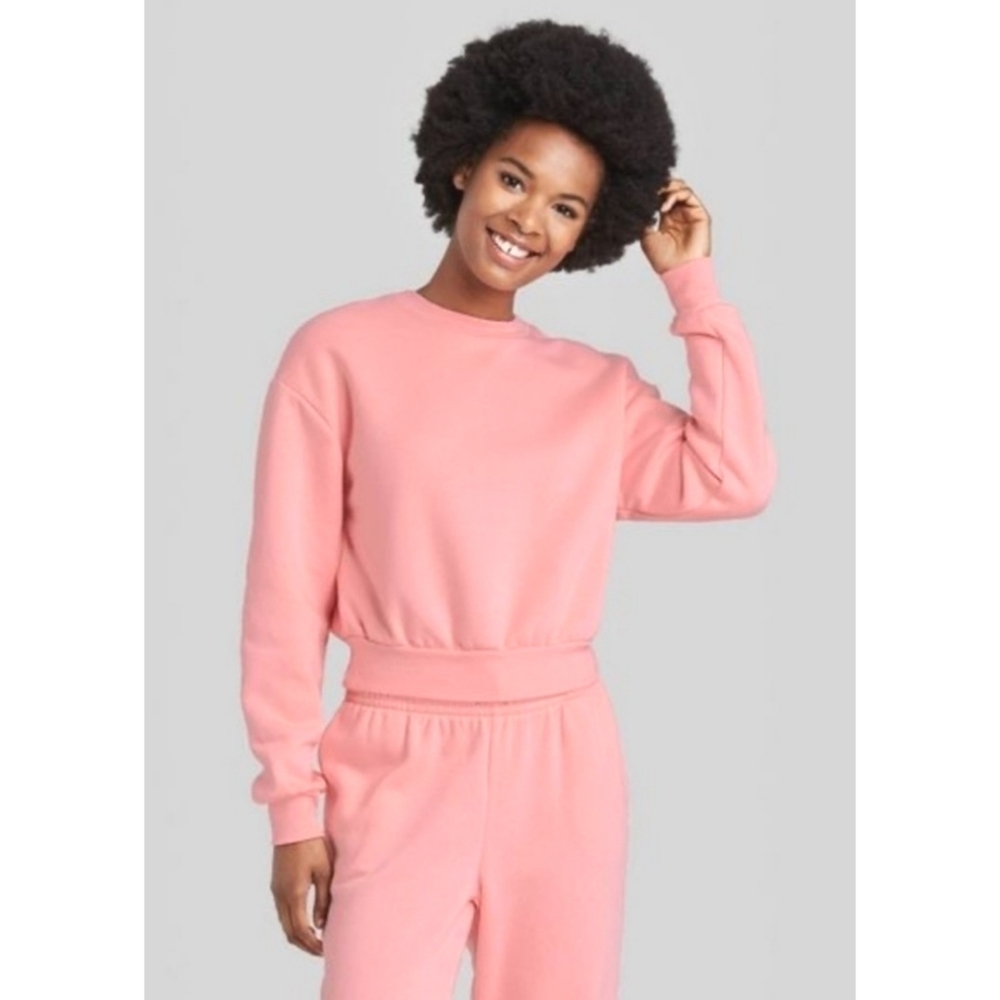 Wild Fable crop sweatshirt Light Pink Size XXL
